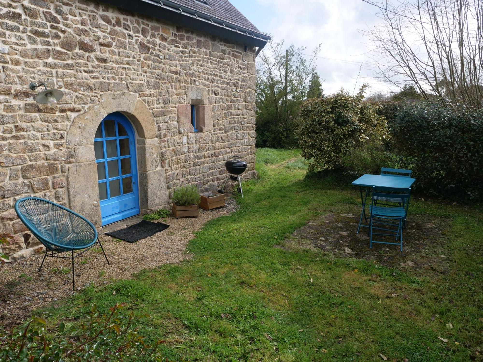 Gite De L'Hirondelle Bleue Brech Exterior foto